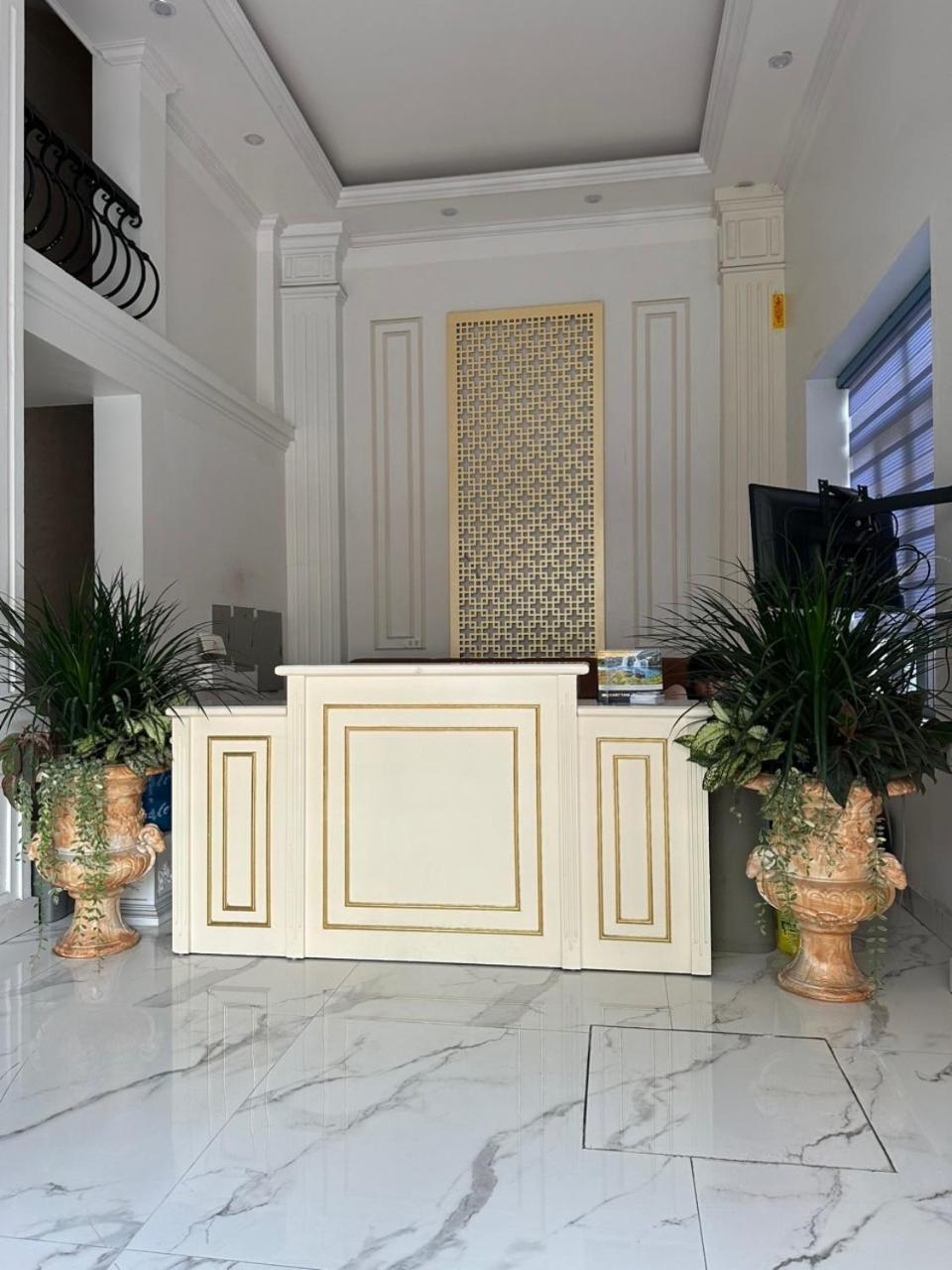 Viet Hoang Hotel ハロン エクステリア 写真